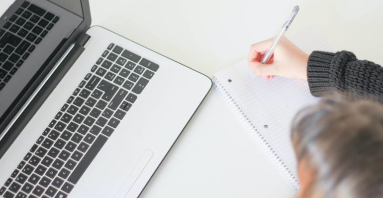 belo-rio-studio-PeUJyoylfe4-unsplash-1